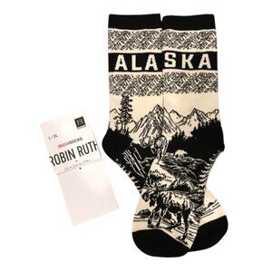 Alaska Mountain Range Crew Socks in Cream and Black